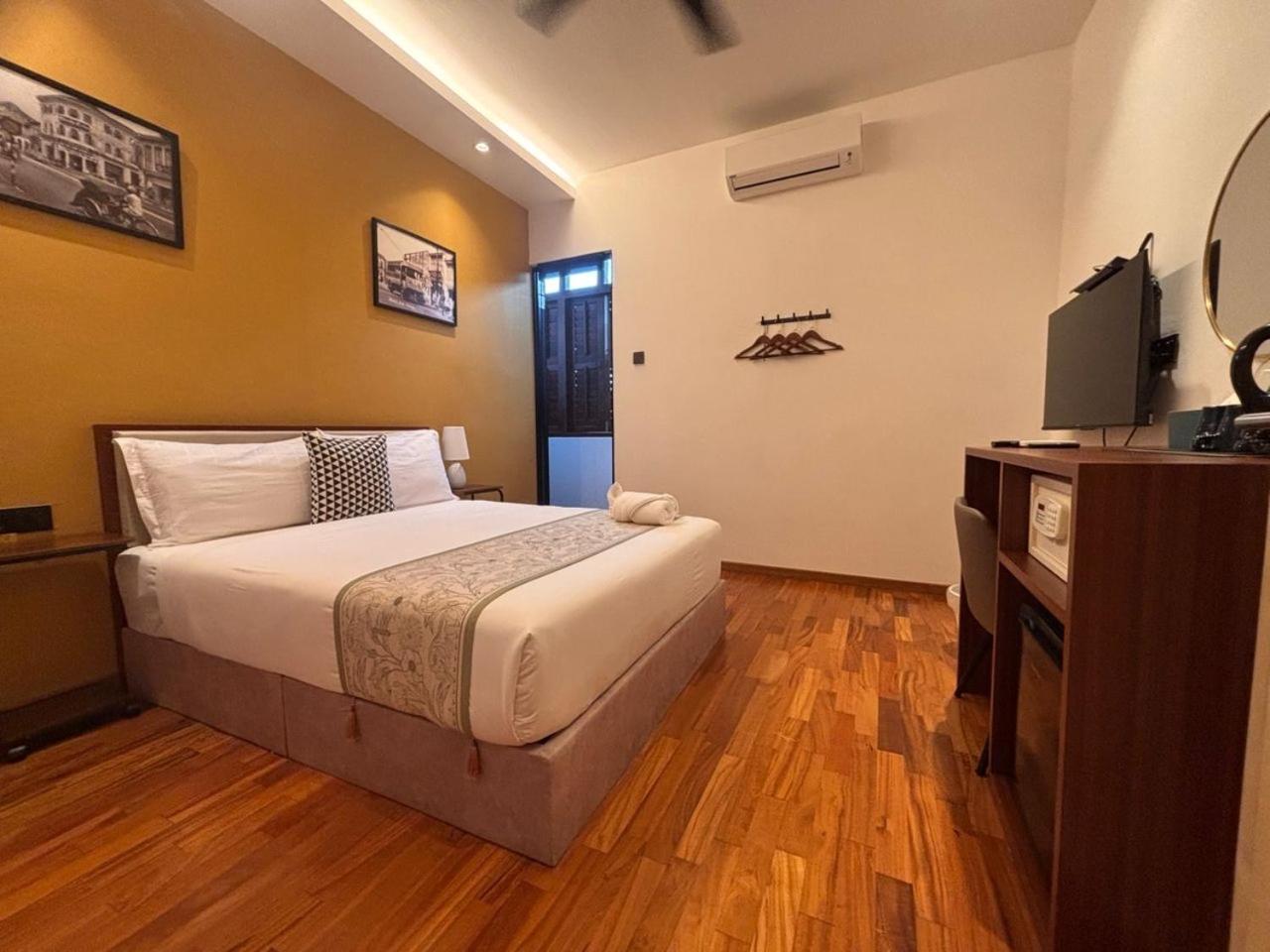 Carnarvon Suites By Reunion George Town Exterior photo