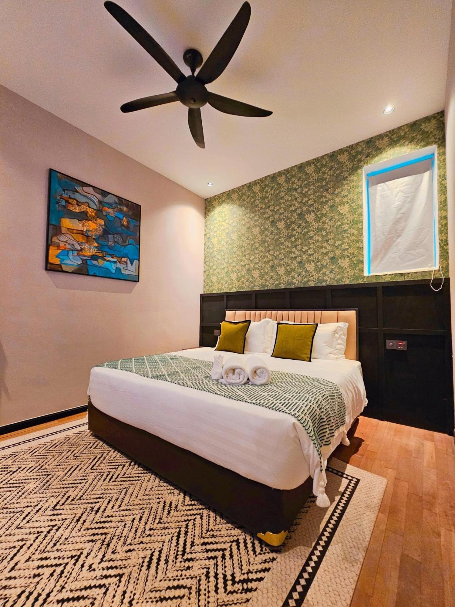 Carnarvon Suites By Reunion George Town Exterior photo
